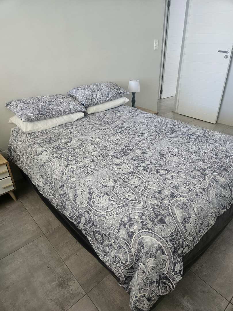 To Let 2 Bedroom Property for Rent in Summerstrand Eastern Cape